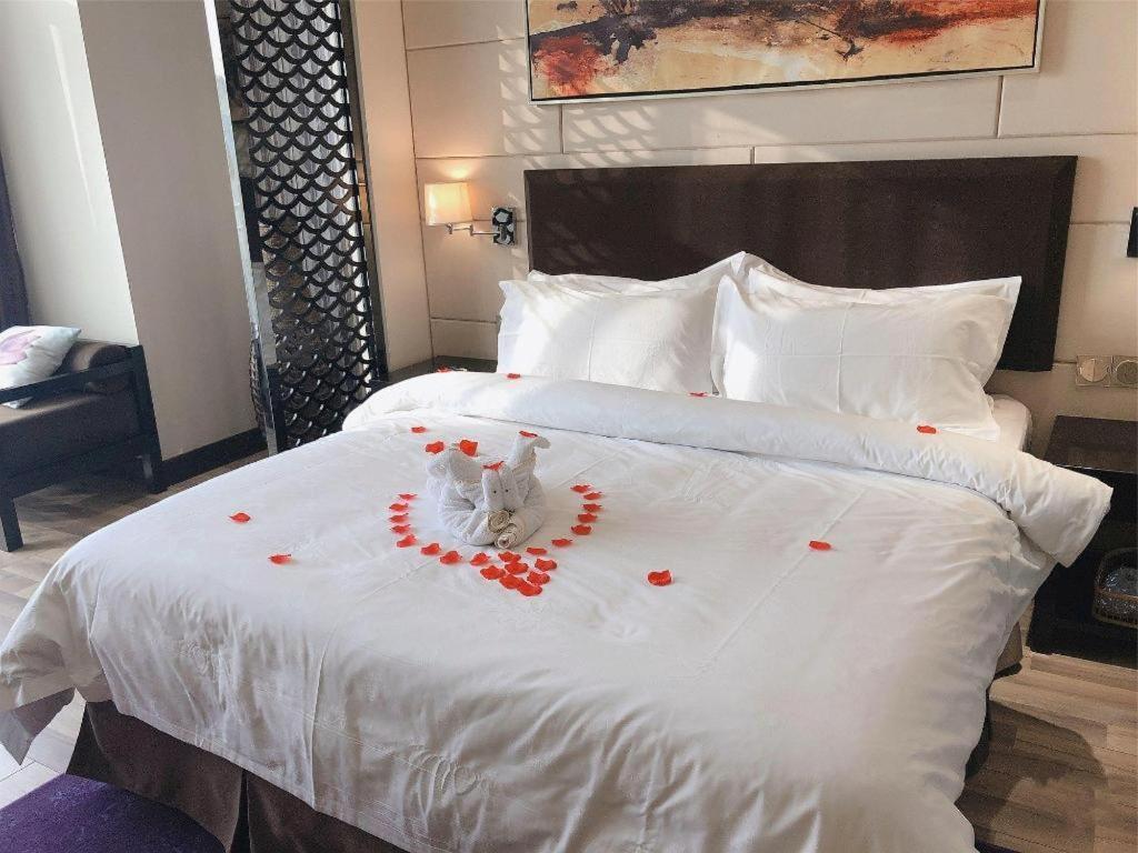 Jinjiang Metropolo Hotel - Liyang Tianmu Lake Changzhou  Bagian luar foto